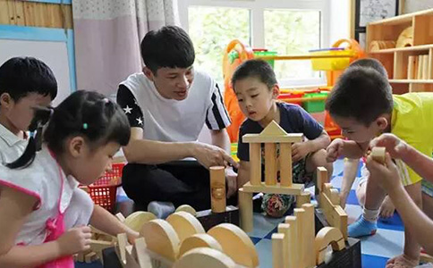 貴陽(yáng)幼兒師范?？茖W(xué)校的招生簡(jiǎn)介