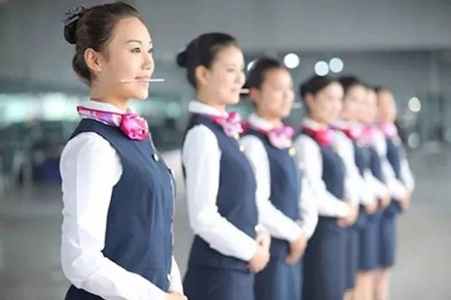 成都哪家空乘學(xué)校好？