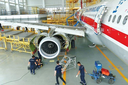 貴陽航空學(xué)校航空專業(yè)招生條件？