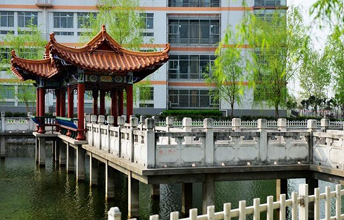 南陽醫(yī)學(xué)高等?？茖W(xué)校2021年招生簡(jiǎn)章
