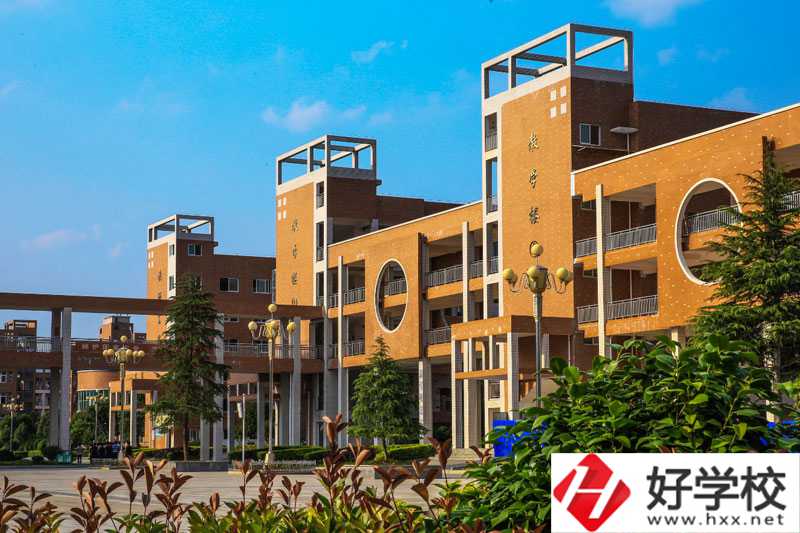 慈利縣職業(yè)中等專業(yè)學(xué)校有哪些值得推薦的專業(yè)？