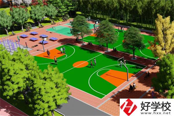 湘潭湘鋼高級(jí)技工學(xué)校有多少學(xué)生？招生規(guī)模如何？