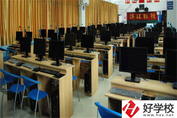衡陽建筑職校怎么樣？建筑類專業(yè)就業(yè)前景怎么樣？