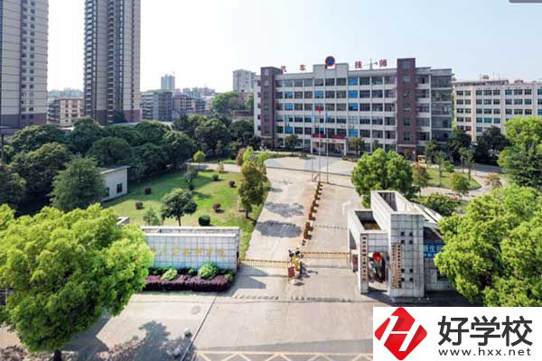 湖南省汽車(chē)技師學(xué)院