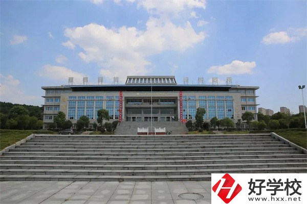 岳陽有沒有五年制大專？有哪些五年制專業(yè)？