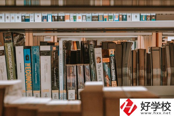 懷化市工業(yè)中等專業(yè)學(xué)校好不好？宿舍怎么樣？