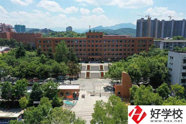 婁底哪些職校設(shè)有中職部？有什么招生專業(yè)？