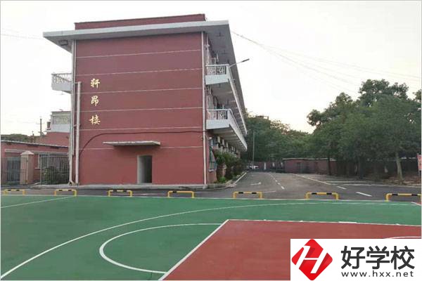 邵陽開元職業(yè)技術(shù)學(xué)校怎么樣？是公辦的嗎？