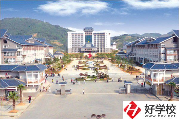 湘西初中畢業(yè)除了高中還能讀什么學校？