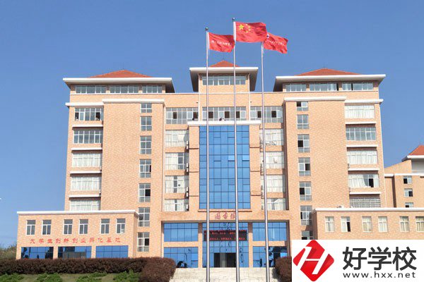 冷水灘有哪些技工學(xué)校？辦學(xué)條件怎么樣？