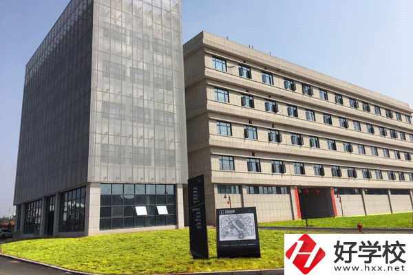 株洲正規(guī)的技校有哪些？學校怎么樣？