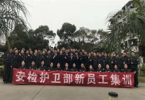 天津交通學(xué)校好不好？