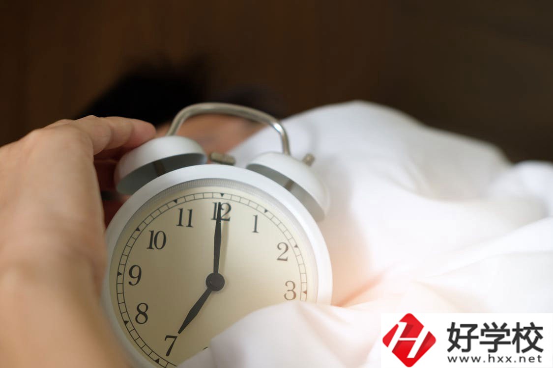 長沙市岳麓區(qū)湘華職校就讀計(jì)算機(jī)專業(yè)怎么樣？