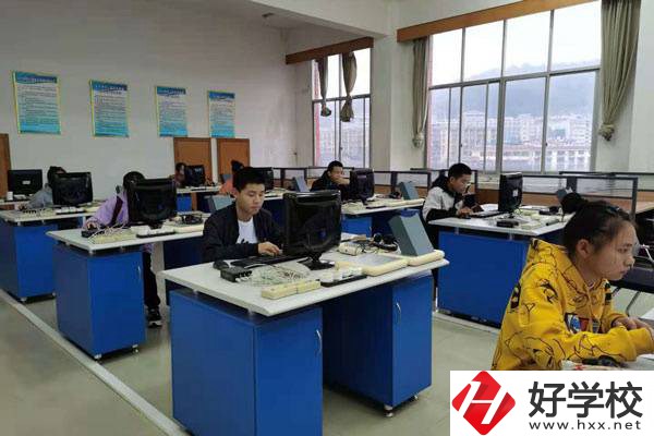 湘西有沒(méi)有可以直接中專升大專的師范職校？