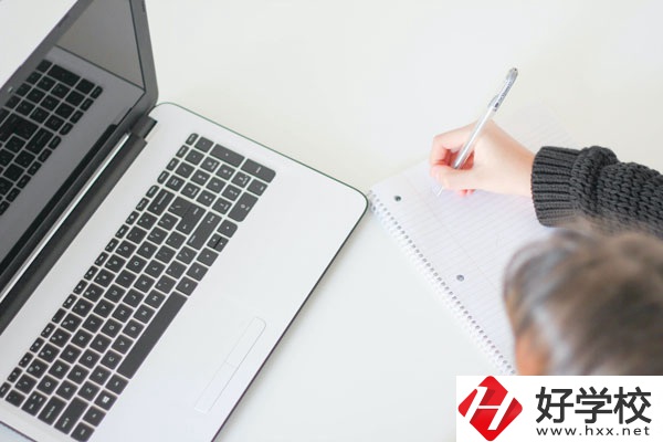 辰溪縣中等職業(yè)學(xué)校好不好？宿舍環(huán)境怎么樣？