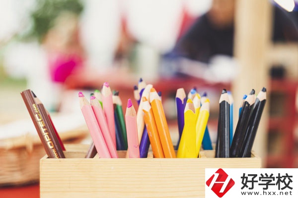 湖南省芷江師范學校辦學地址在哪兒？