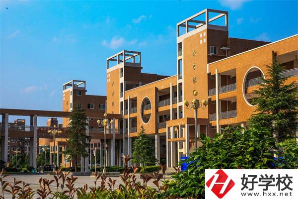 張家界重點(diǎn)中專有哪些？辦學(xué)特色是什么？