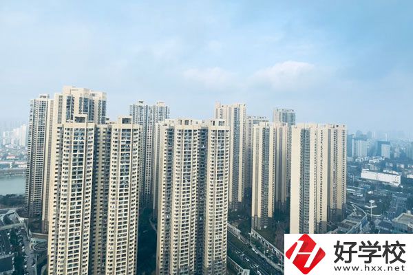 株洲南方航空高級(jí)技工學(xué)?？粘藢I(yè)怎么樣？