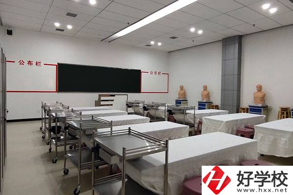 婁底有衛(wèi)校嗎？可以學(xué)什么專業(yè)？