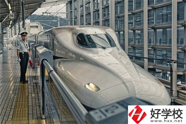 在湖南讀中職有用嗎？哪些專業(yè)好就業(yè)？