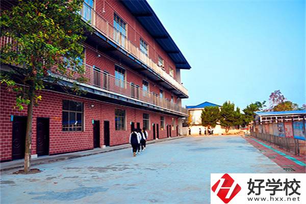 懷化好的民辦中職有哪些？辦學條件怎么樣？