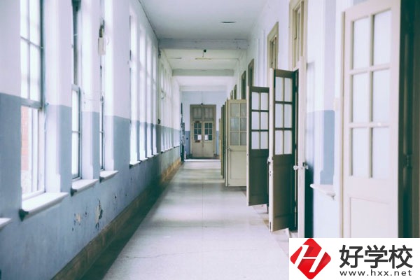 湖南婁底幼兒師范怎么樣？4個方面全方位介紹學(xué)校