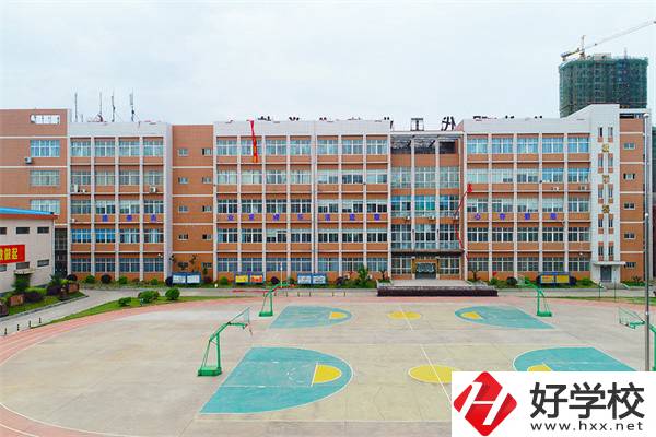 湖南有哪些推薦的民辦中專？特色專業(yè)是什么？