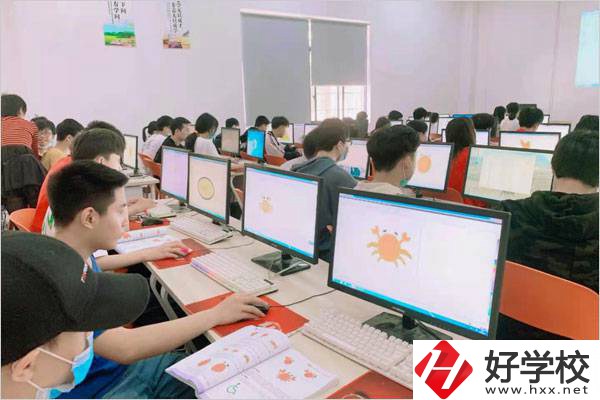 湘潭計算機(jī)職業(yè)技術(shù)學(xué)校實訓(xùn)室