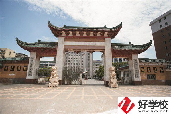 衡陽市信息網(wǎng)絡(luò)工程學校有哪些專業(yè)？就業(yè)率高不高？