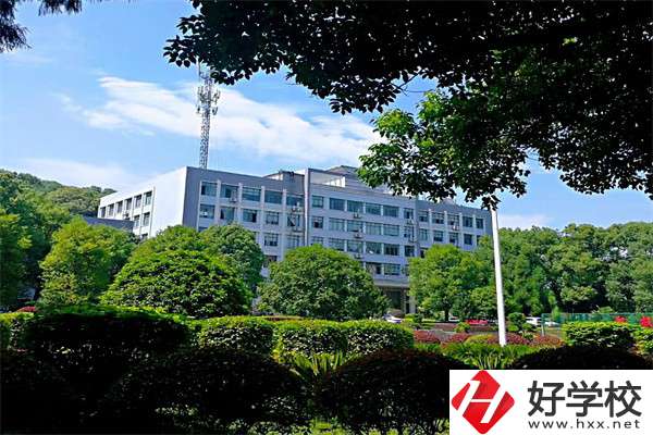 邵陽市機(jī)電職業(yè)技術(shù)學(xué)校的師資力量怎么樣？