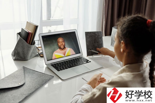 桂陽縣職業(yè)技術(shù)教育學校環(huán)境怎么樣？宿舍好不好？