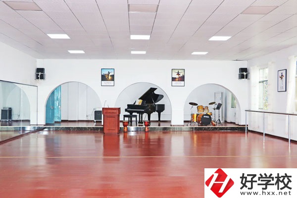 邵陽市開元職業(yè)技術學校適合初三畢業(yè)生報考嗎？