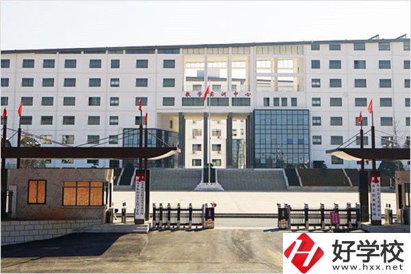 衡陽(yáng)市第五技工學(xué)校有哪些專業(yè)？就業(yè)率如何？