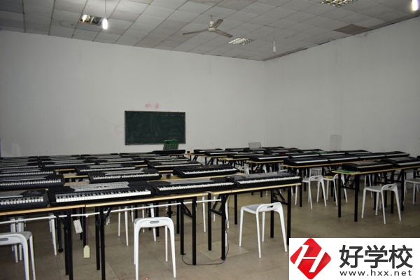 益陽電腦美術(shù)職業(yè)學(xué)校專業(yè)有哪些，有哪些辦學(xué)特色？