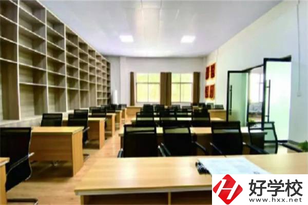 邵陽共有多少所職高可以選擇？哪所辦學(xué)條件最好？