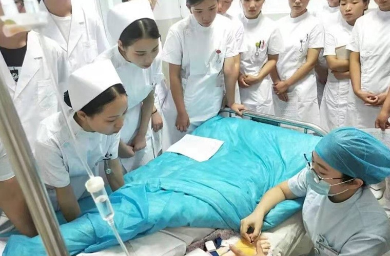 大連汽車維修學校