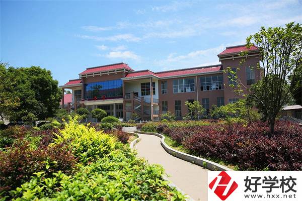 懷化有可以考大學(xué)的中職學(xué)校嗎？哪所升學(xué)情況比較好？