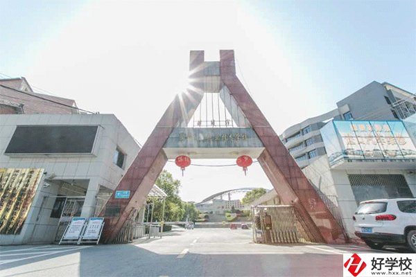 株洲面向全國招生的中專有哪些？有什么辦學(xué)特色？