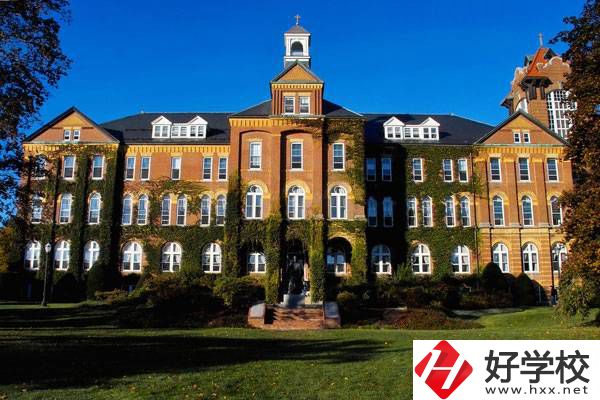 張家界哪些職校開設(shè)了旅游類專業(yè)？就業(yè)前景怎么樣？