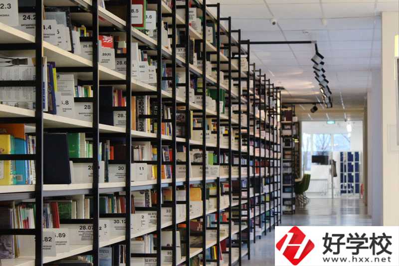 婁底幼兒師范學校是中職還是高職？有哪些專業(yè)？