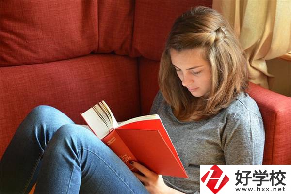 在湖南考不上高中怎么辦？女孩學點什么好？