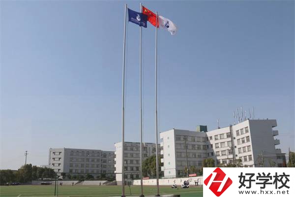 湖南的高中包括職高嗎？有優(yōu)質(zhì)職高可以推薦嗎？