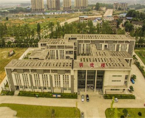 南充職業(yè)技術(shù)學(xué)校在什么地方呢？