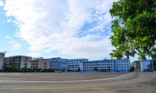 大同市第一高級職業(yè)中學校