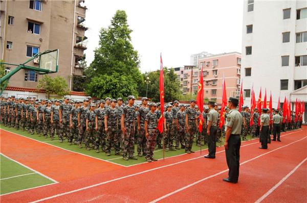 廣安市育才學(xué)校是公辦還是民辦？