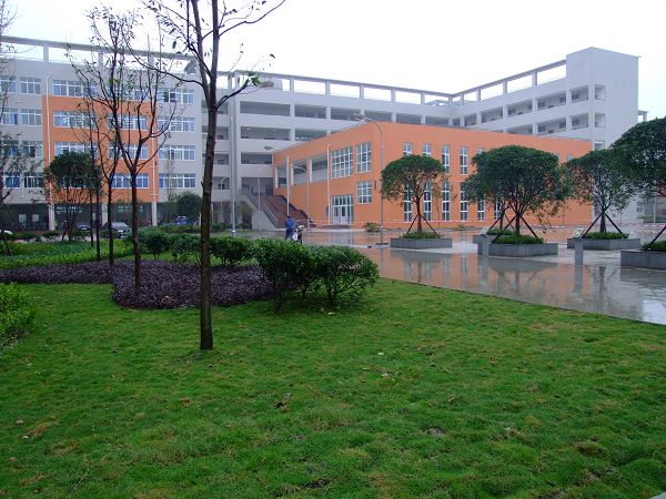 成都市禮儀職業(yè)中學(xué)有哪些報(bào)名要求？