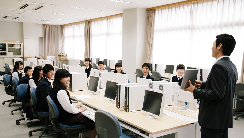 貴州工貿(mào)職業(yè)學(xué)院有五年制大專嗎？