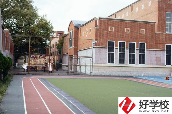 長沙航天學(xué)校飛行器制造專業(yè)值得選擇嗎？