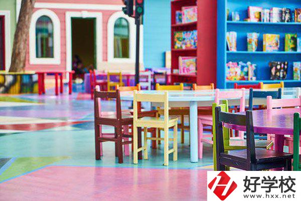 在長沙讀職高，學(xué)什么專業(yè)比較好？