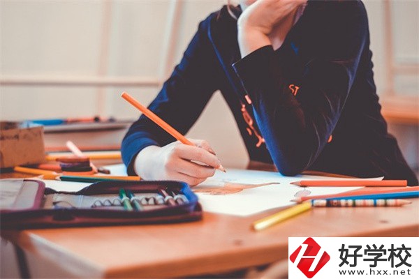 在邵陽(yáng)上中專需要哪些條件？有什么學(xué)校選擇？